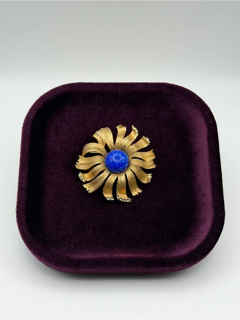 Vintage Gold Tone Ribbon Sunflower Brooch. Blue Molted Cabochon And Rhinestones